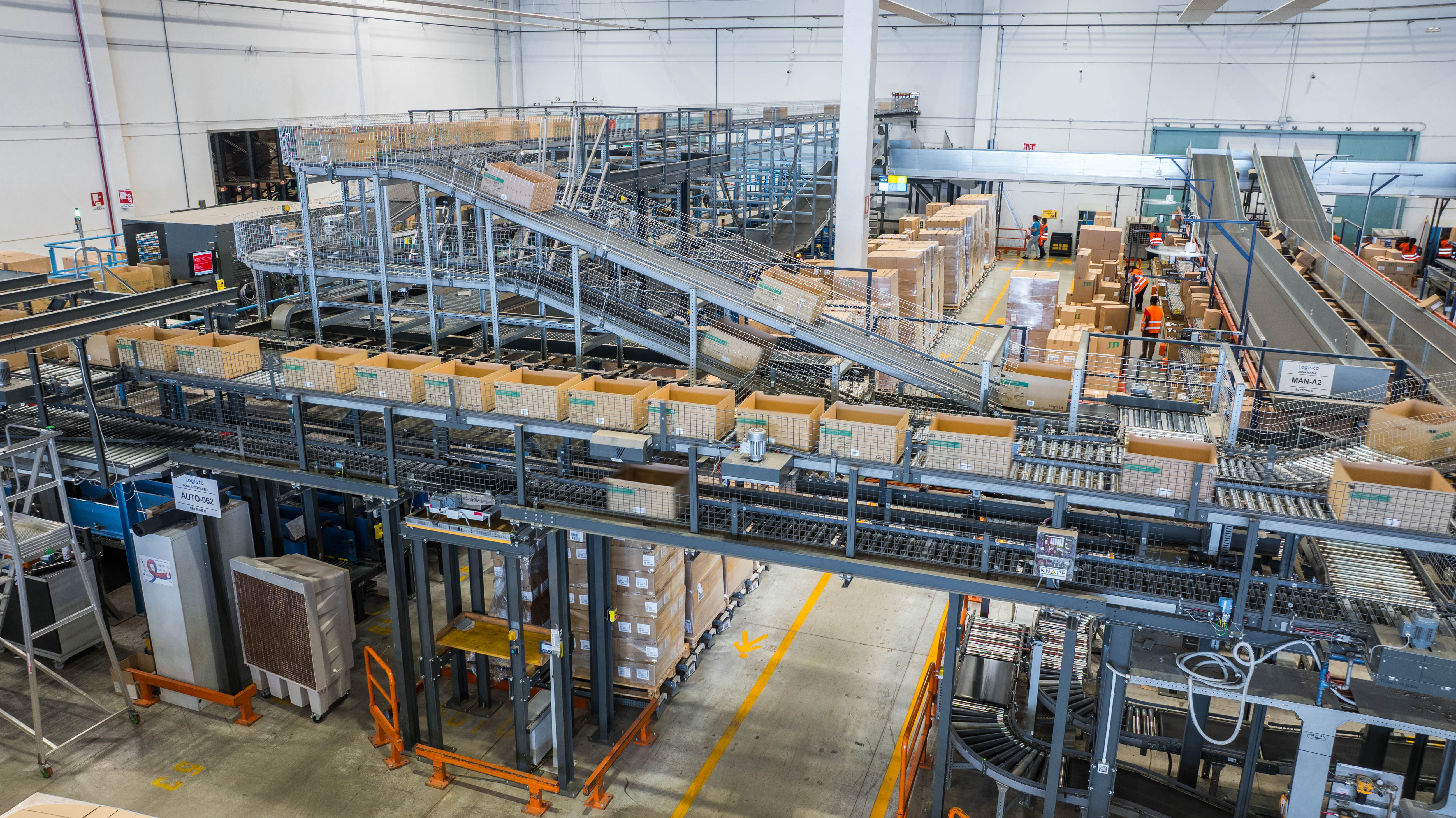 Inside Logista Hub Tortona